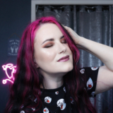 R.E.M. Magnificence Starlet Liquid Eyeshadow Evaluation and Demo